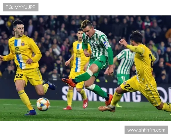 西甲联赛评论专区：近期赛事走势与球队表现分析