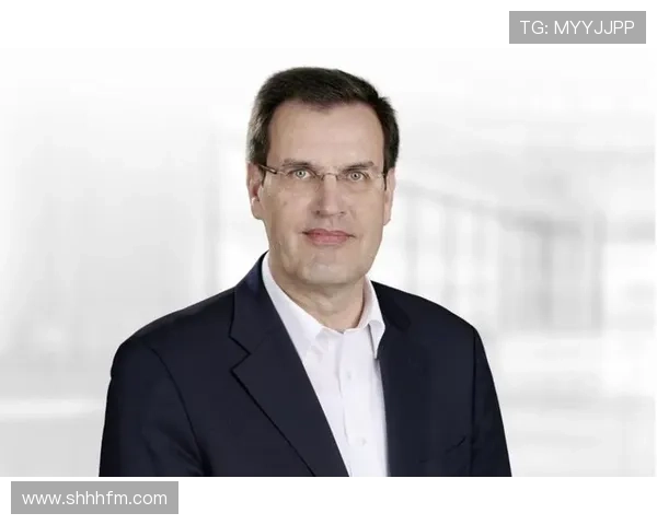 根特战术调整后近期表现稳健