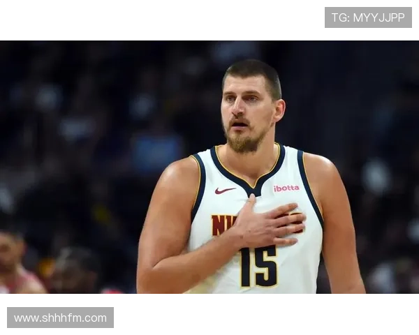 奥尼尔低位单打主导篮下 效率与关键回合压过约基奇